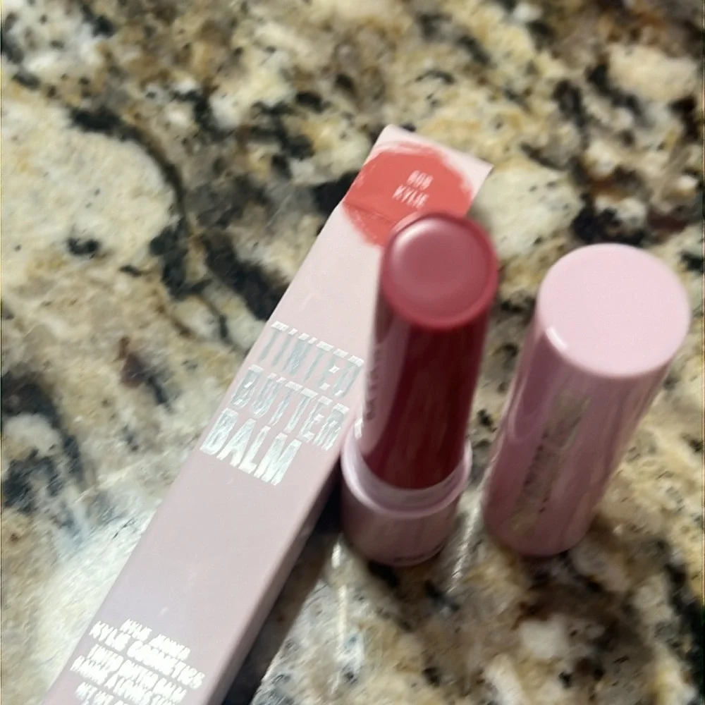 🌙💋Kylie Tinted Butter Balm